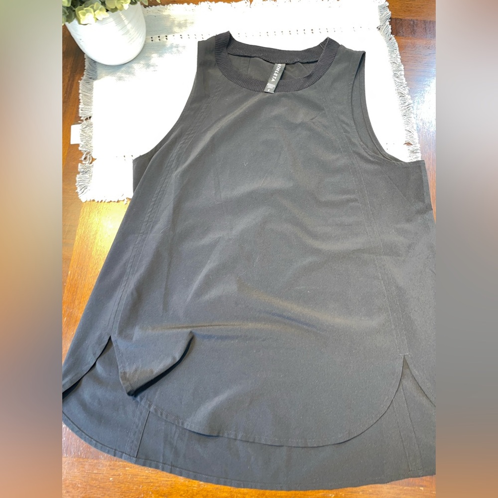Athleta Black Sleeveless Tank Top Small Athletic Workout Tunic